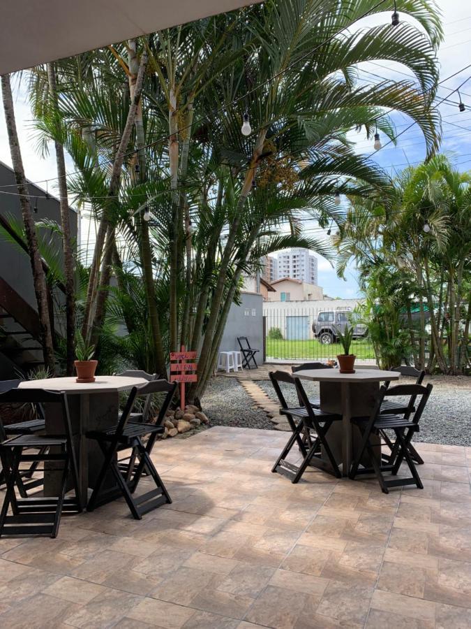 Fica, Vai ter Bolo Hostel Itajaí Esterno foto